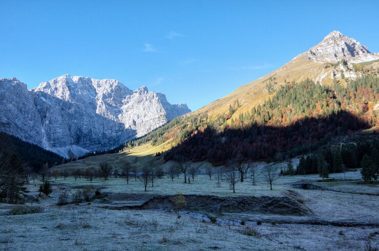 Top 13 Best Camping Sites in Pakistan (2025) 2 Pir Chinasi: Azad Kashmir's Hidden Treasure