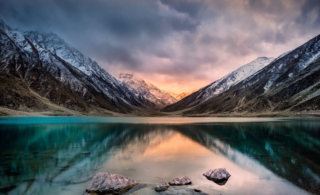 Thrill-Seeker's Guide to 2025: Top Adventure Destinations 2 wizblogging