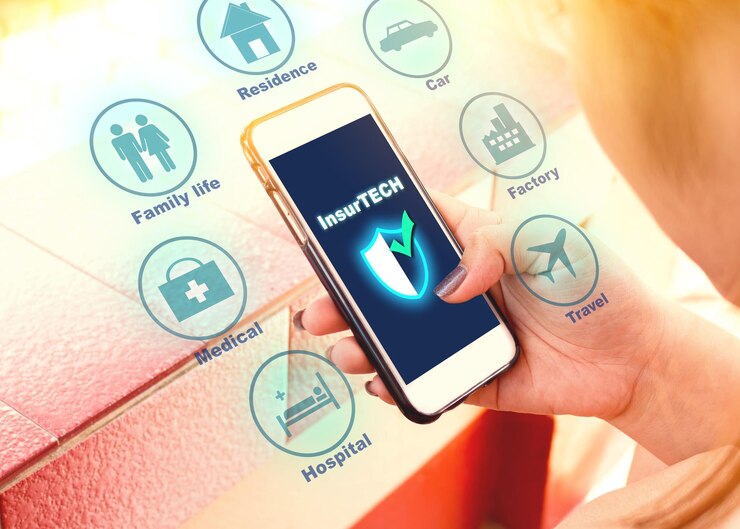 The Best Travel Gear for Women 2025: What You Should Pack 12 Smart Travel Apps for Staying Connected and Safe
