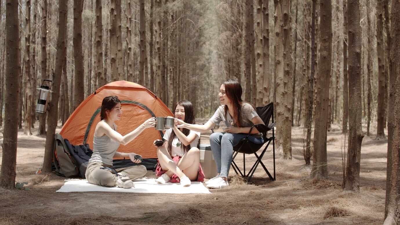 Separating Glamping and Setting up Camp